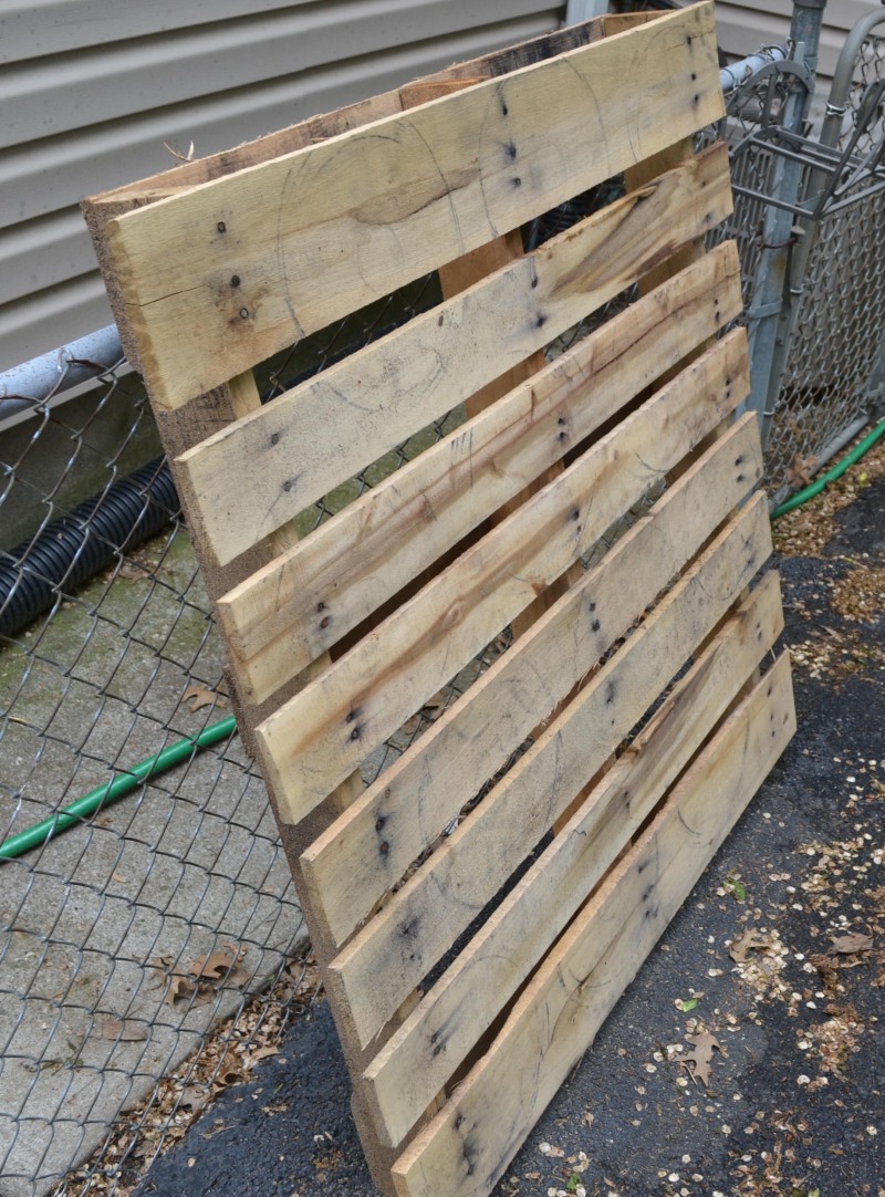 Diy Adirondack Chair From A Pallet Building PDF Plans toy box plans 